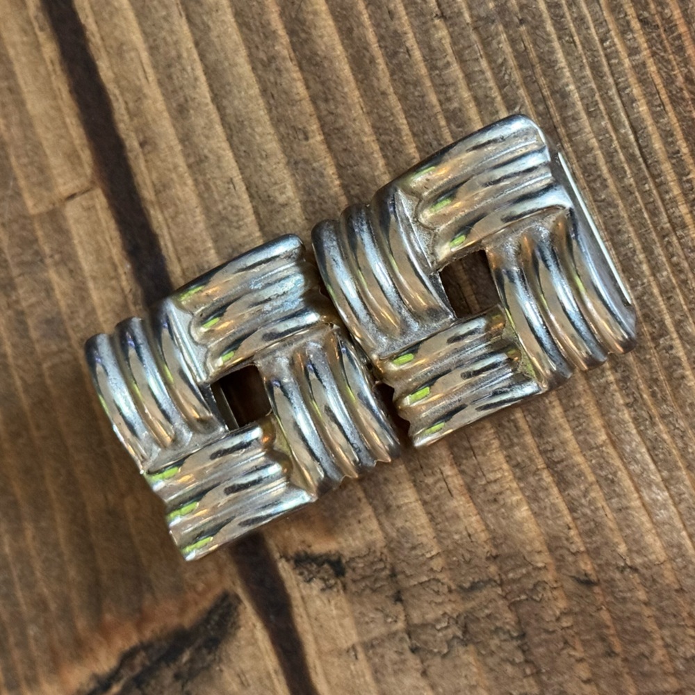 1980’s Silver Geometric belt buckle